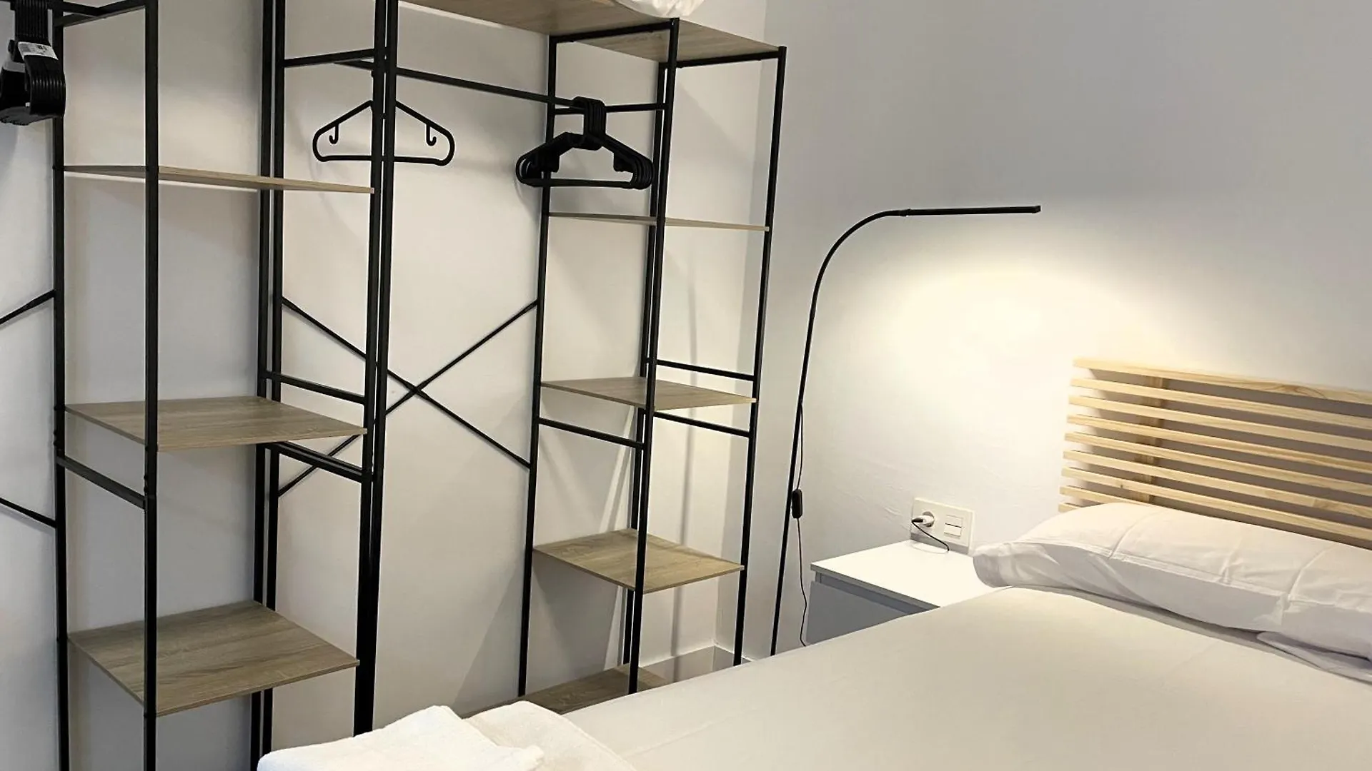 Apartamento Calma Carihuela Beach - 10 Metros De La Playa Torremolinos